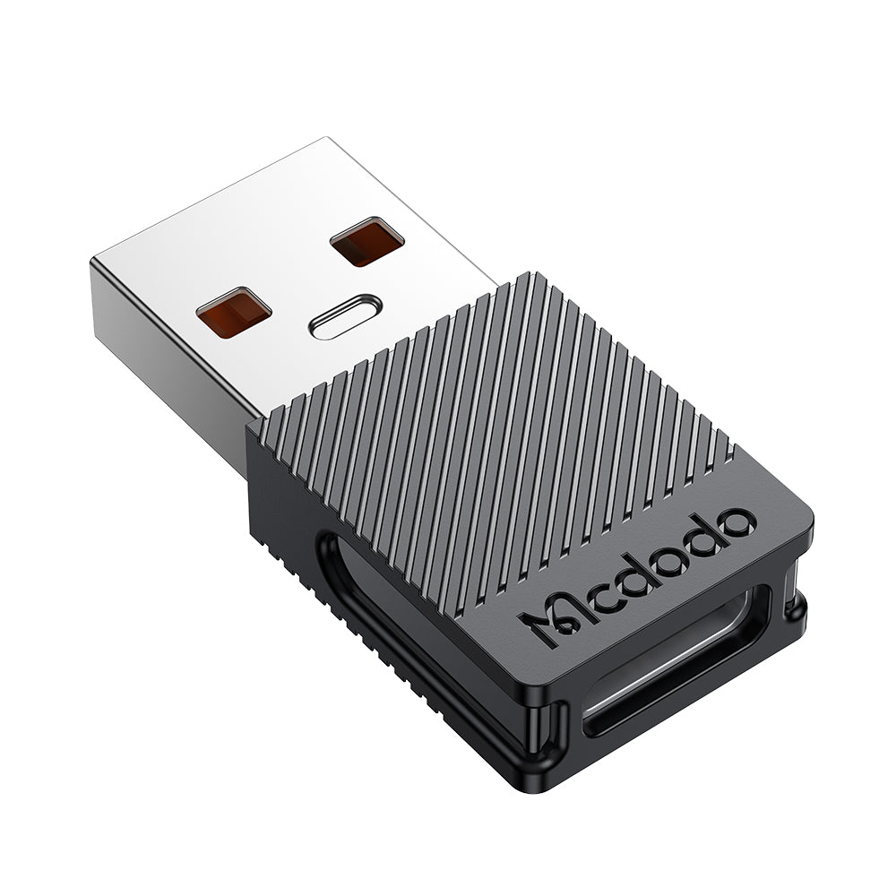USB-C - USB-A -tiedonsiirto- ja latausadapteri McDodo OT-6970, Musta