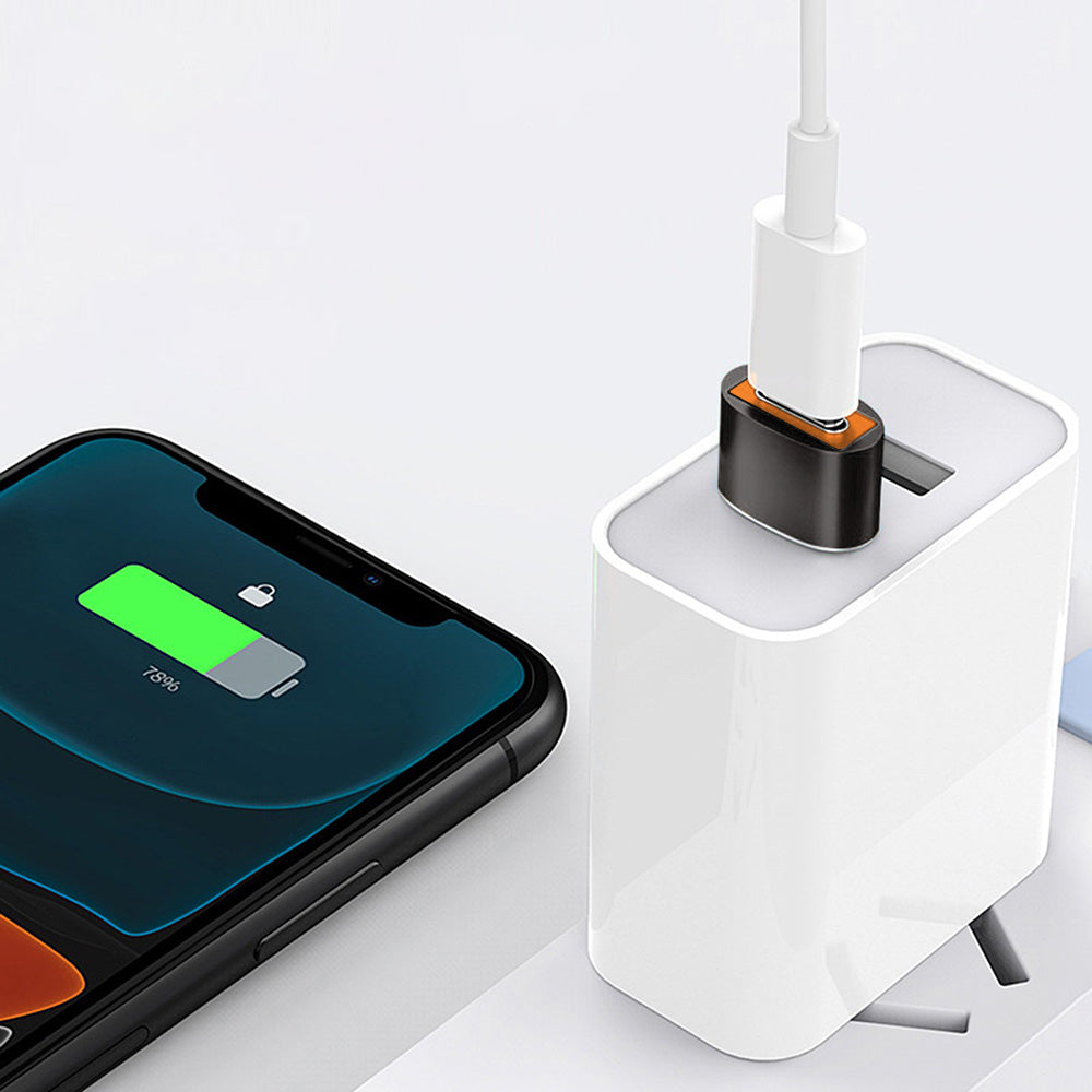 USB-C - USB-A Techsuit A7 HyperPort -datan ja latauksen sovitin, Musta Oranssi