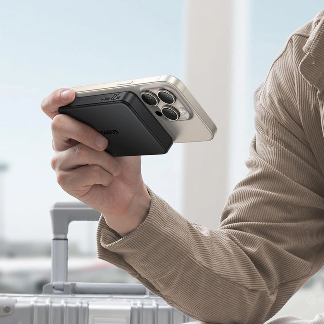 Baseus Airpow2 Qi2 langaton ulkoinen akku, 10000mAh, 22.5W, QC + PD + FQI, 1 x QI - 1 x USB-A - 1 x USB-C, Musta P10080000123-00