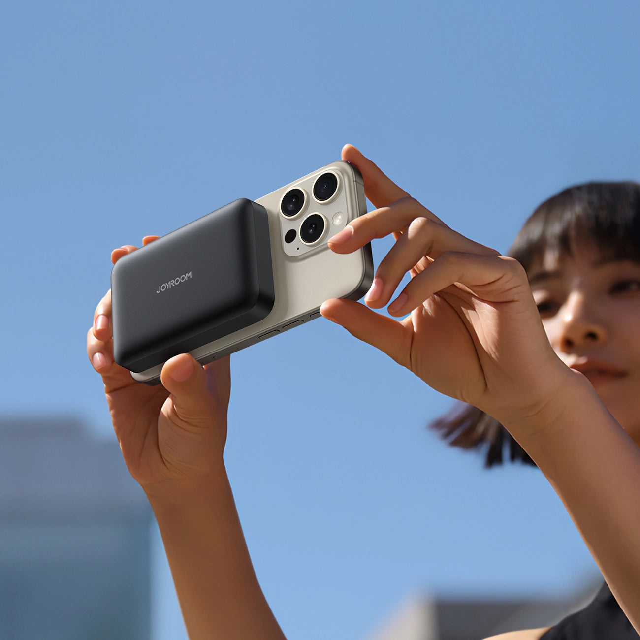 Langaton ulkoinen akku Joyroom JR-W020, 10000mAh, 20W, QC + PD + FQI, 1 x QI - 1 x USB-A - 1 x USB-C, Musta