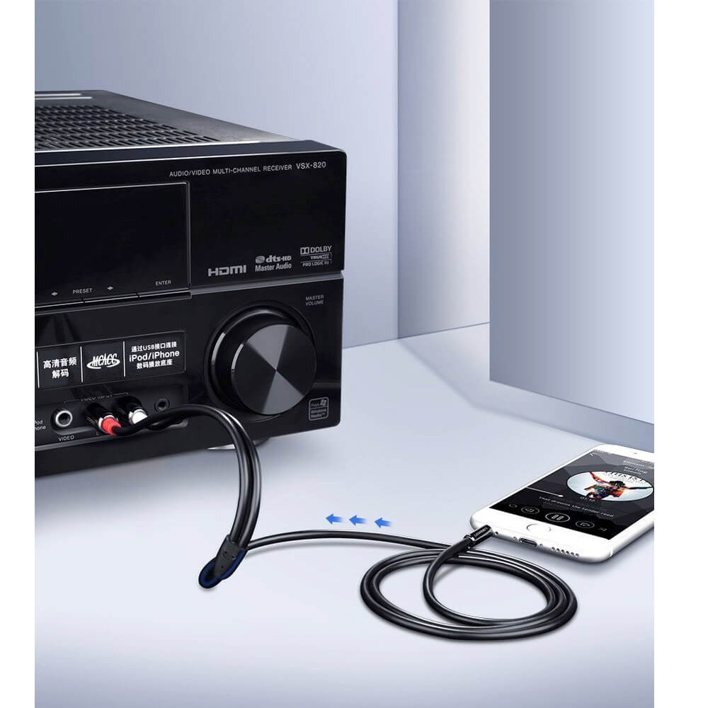 Audiojohto 3.5mm - 2 x RCA UGREEN AV116, 1.5m, Musta