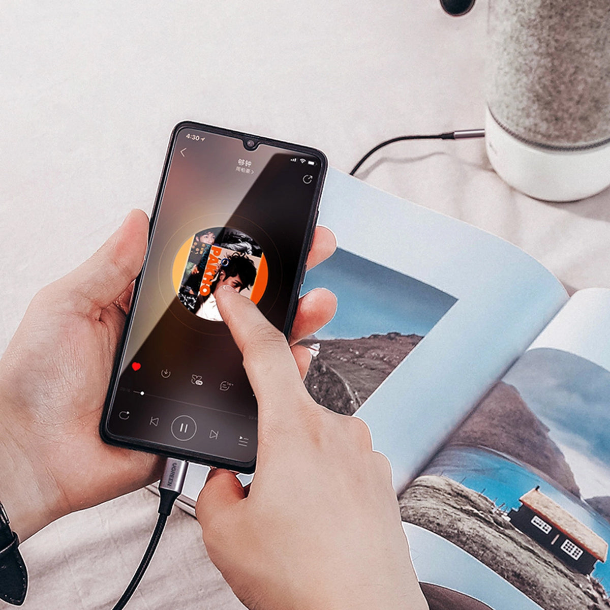 USB-C - 3.5mm UGREEN AV143 -audiokaapeli, 1m, Harmaa