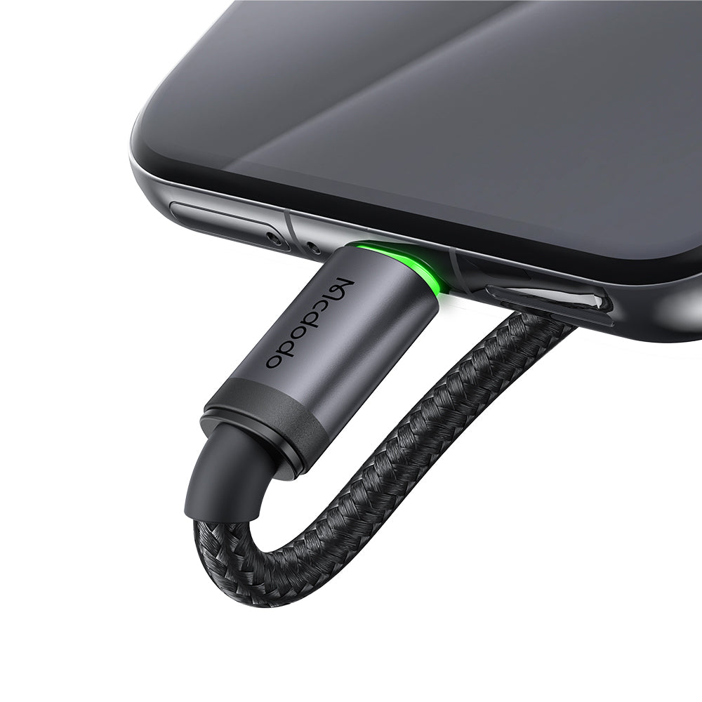 USB-A - microUSB McDodo CA-3990 -data- ja latauskaapeli, 18W, 1m, Musta