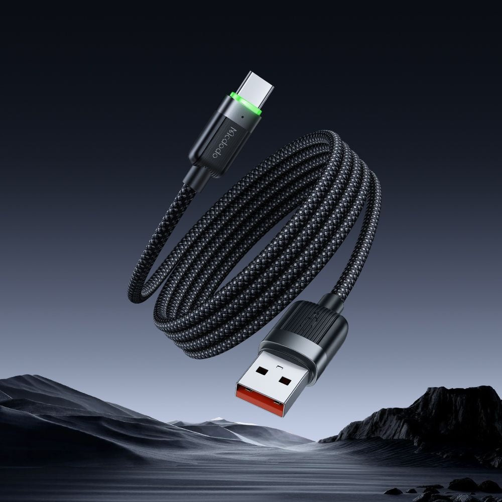 USB-A - USB-C McDodo CA-5650 itsestään käämittyvä data- ja latauskaapeli, 66W, 1.2m, Musta