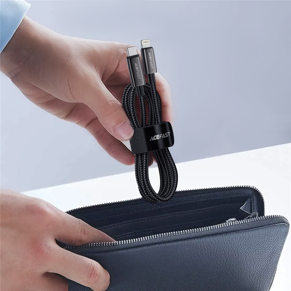 USB-C - Lightning Acefast C23-01 -data- ja latauskaapeli, 30W, 1.2m, Musta