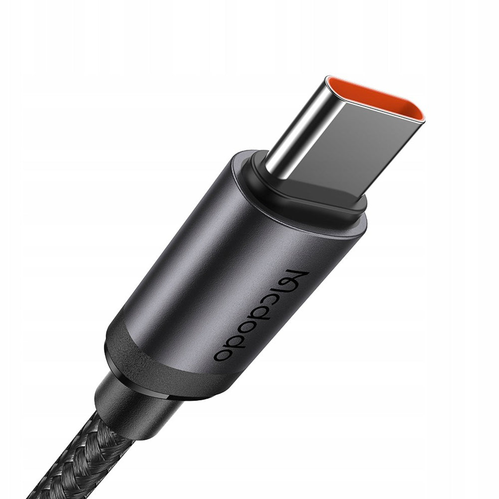 USB-C - USB-C McDodo CA-4410 Data- ja Latauskaapeli, 60W, 1m, Musta
