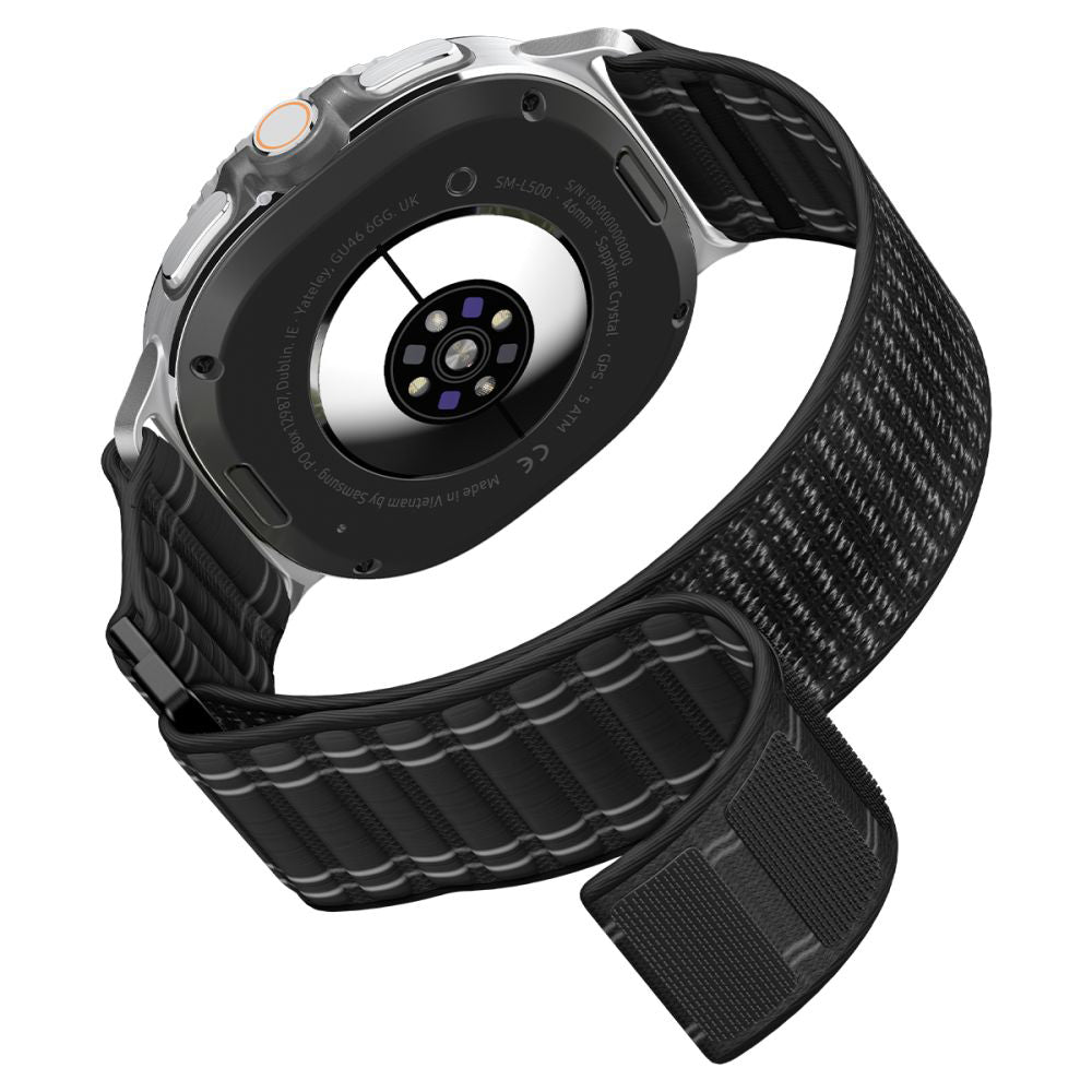 Spigen WBF0 -ranneke Samsung Galaxy Watch8 / Watch8 Classic Series -sarjaan, Musta AMP10153