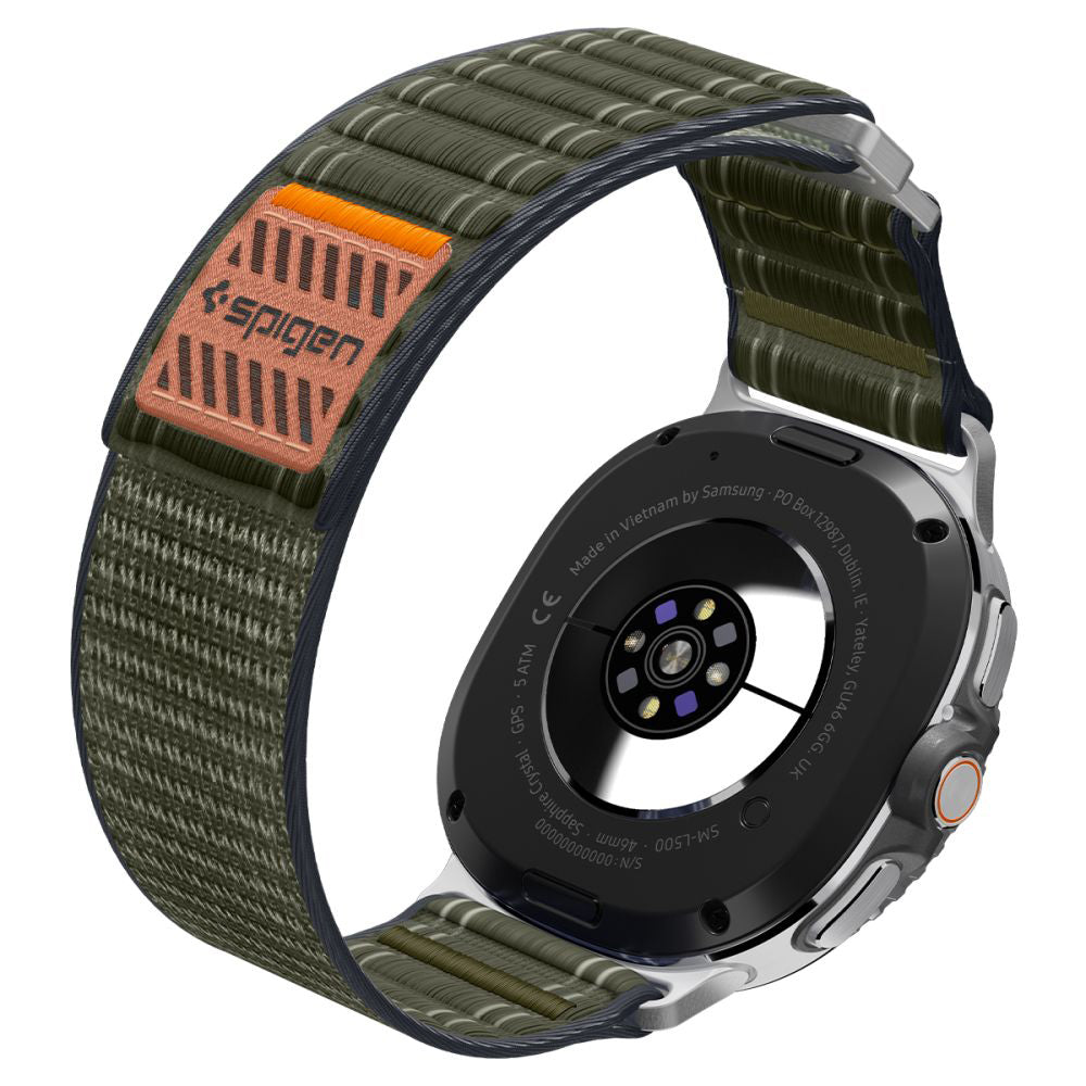Spigen WBF0 -ranneke Samsung Galaxy Watch8 / Watch8 Classic -sarjalle, Vihreä AMP10154