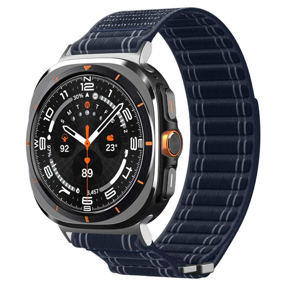 Spigen WBF0 -ranneke Samsung Galaxy Watch Ultra -kelloon, laivastonsininen AMP10148