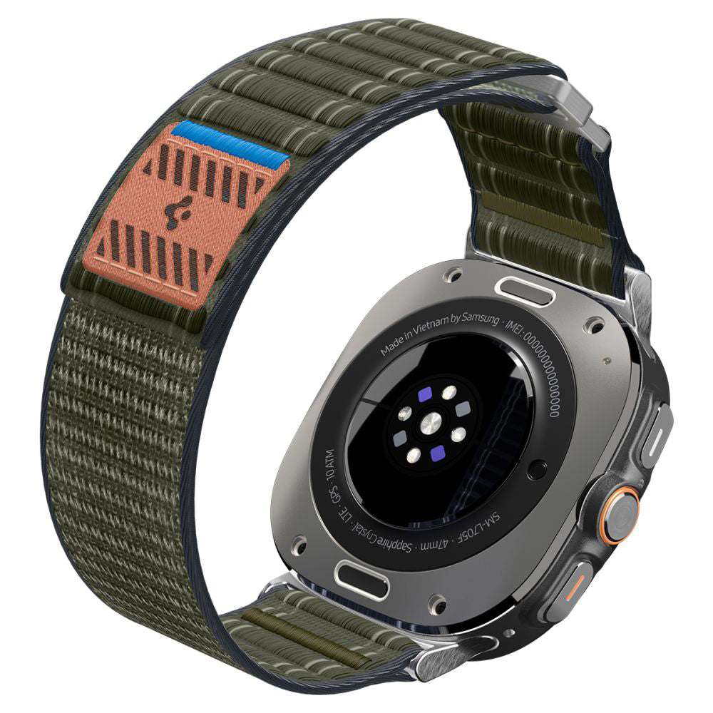 Spigen WBF0 -ranneke Samsung Galaxy Watch Ultra -älyrannekellolle, vihreä AMP10147