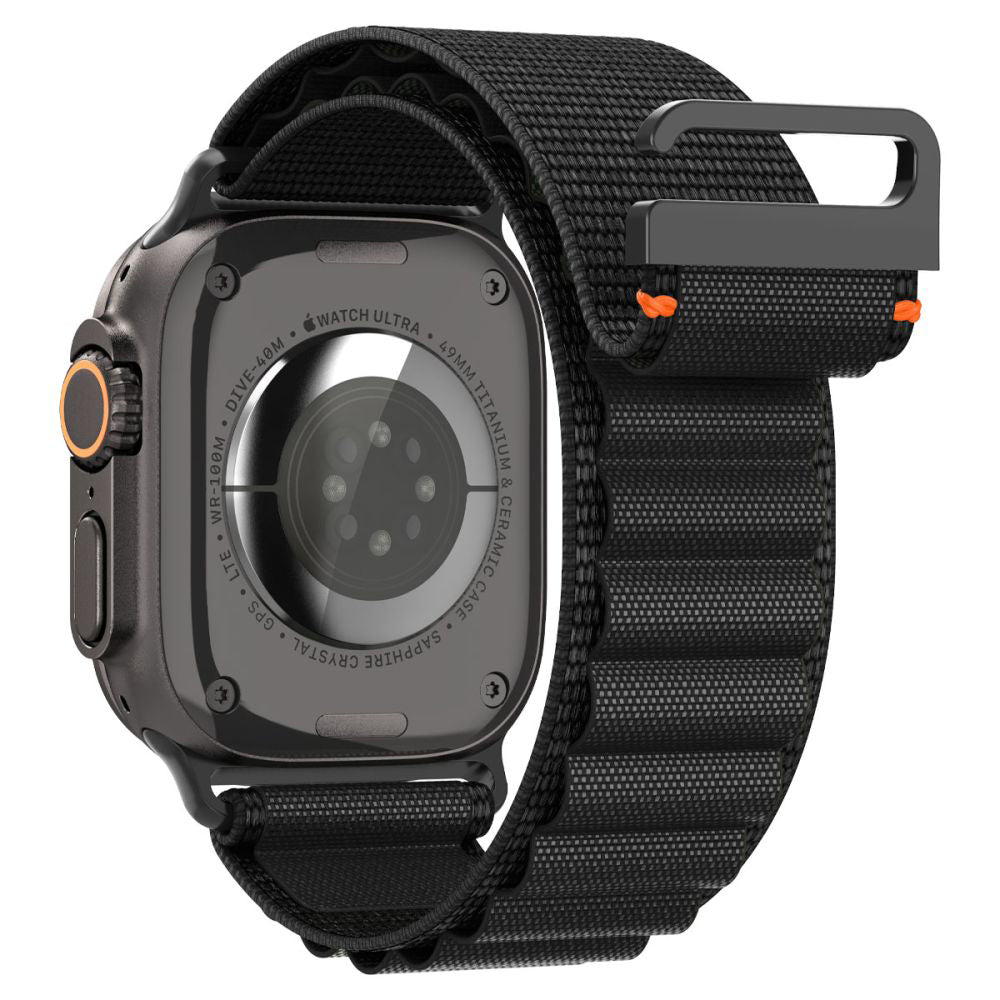 Spigen WBF1 -ranneke Apple Watch 49mm / 46mm / 45mm / 44mm -sarjoille, Musta AMP10144