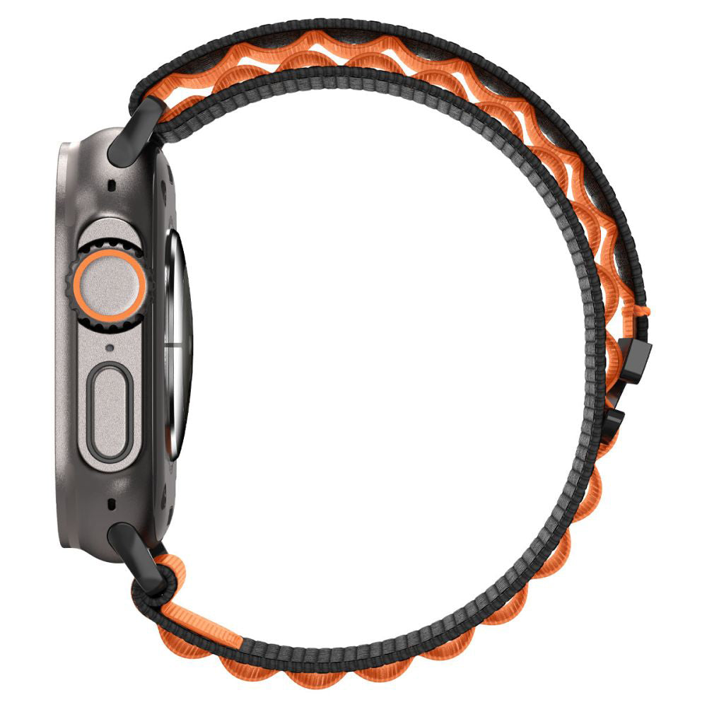 Spigen WBF1 -ranneke Apple Watch 49mm / 46mm / 45mm / 44mm -sarjalle, Musta Oranssi AMP10145