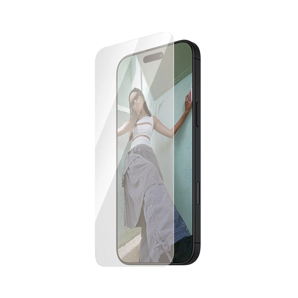 PanzerGlass Safe näytönsuojakalvo. Ultra-Wide Fit Apple iPhone 16 Prolle, Turvalasi, Full Glue