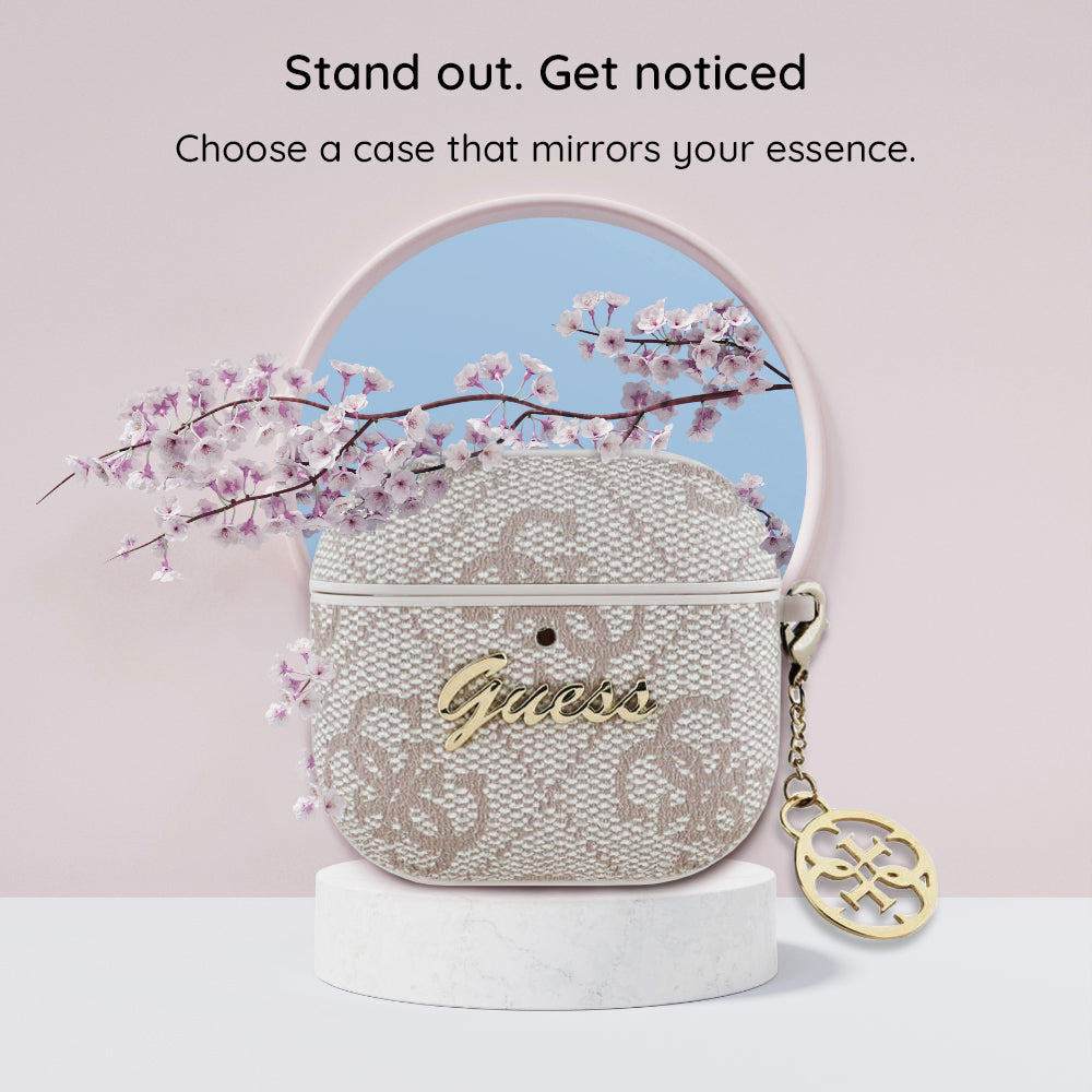 Guess 4G Charm -kotelo Apple AirPods 4:lle, Musta