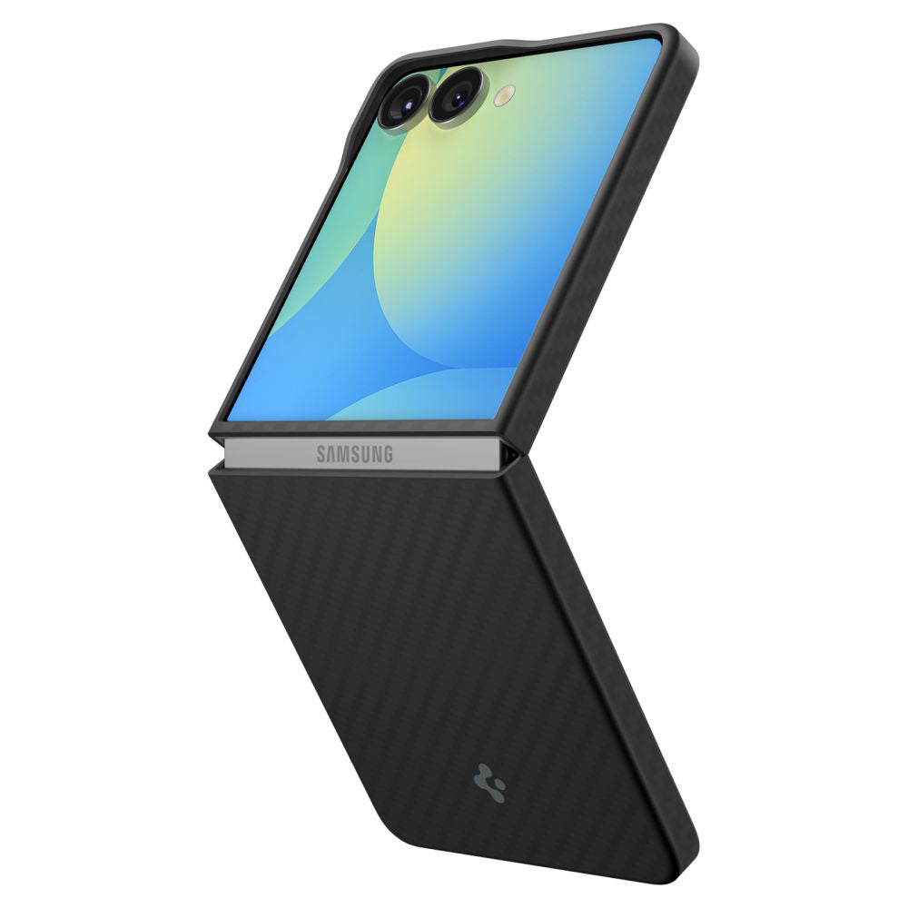 Kotelo Samsung Galaxy Z Flip7 F766:lle, Spigen, Air Skin, Musta ACS09564