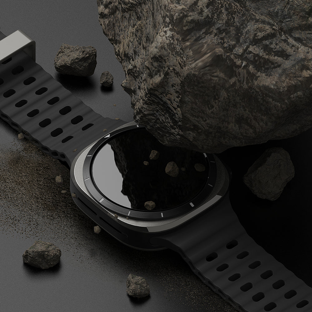 Ringke Slim -kuori Samsung Galaxy Watch Ultra -kellolle, mattamusta