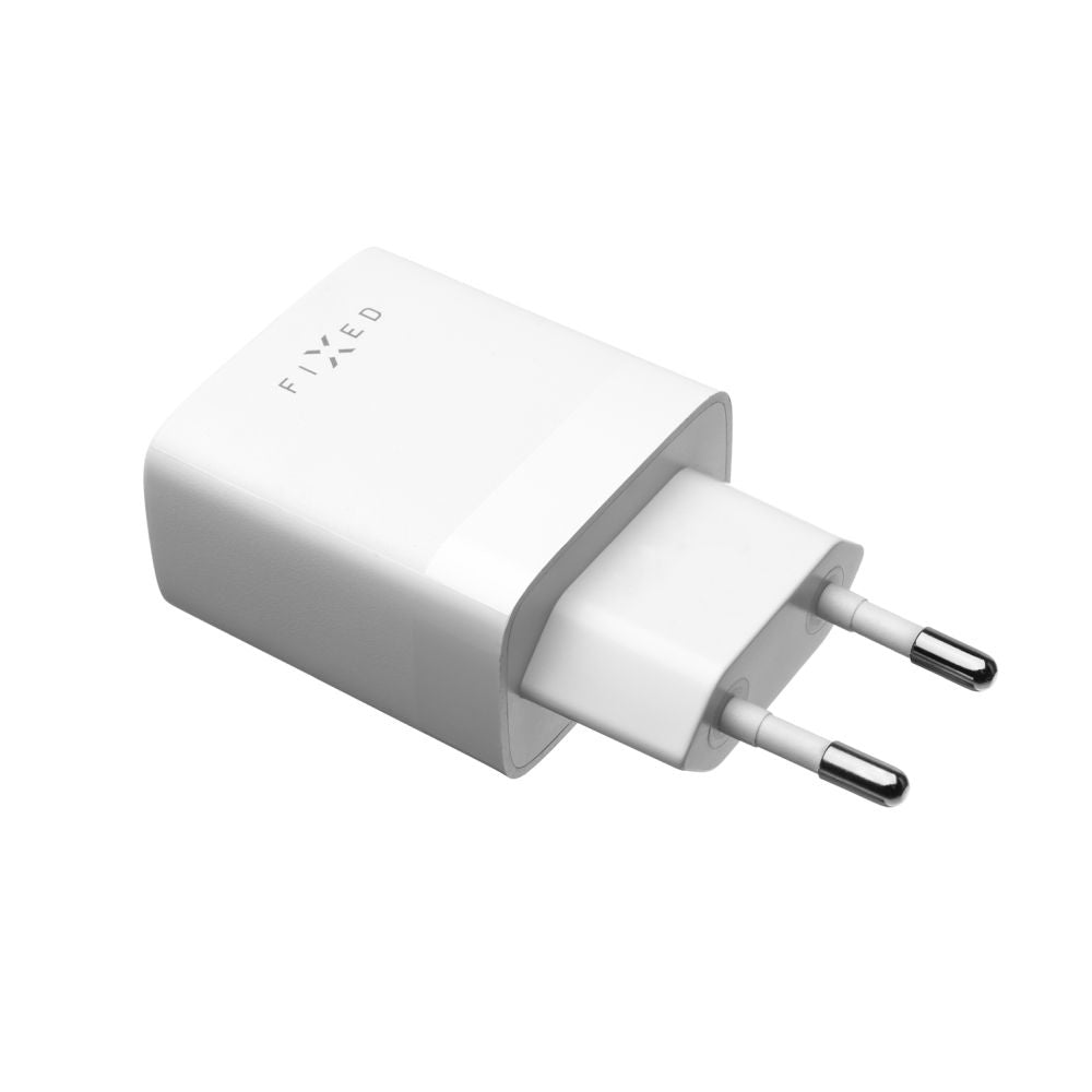 Verkkolaturi USB-C-kaapelilla Fixed, 17W, 3A, 2 x USB-A, Valkoinen