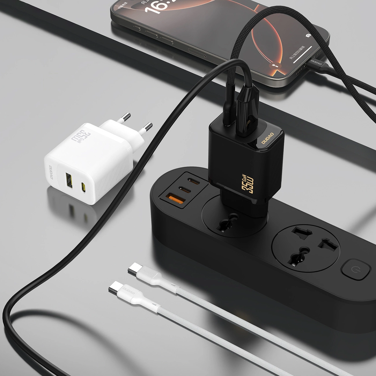 Dudao A27 Max -verkkolaturi, 35W, 1 x USB-A - 1 x USB-C, Valkoinen