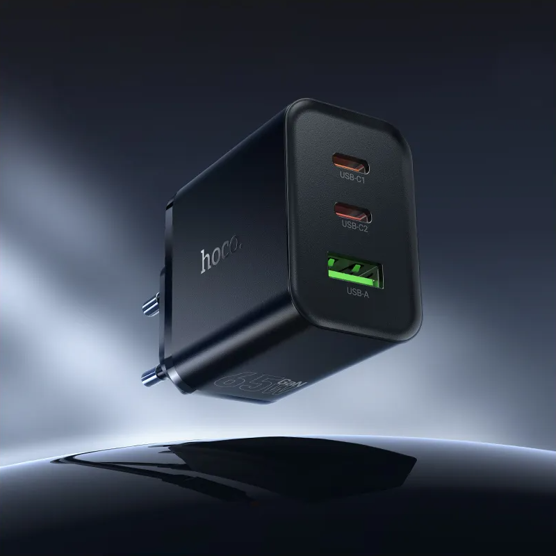 HOCO N75 Verkkolaturi, 65W, 3A, 1 x USB-A - 2 x USB-C, Musta