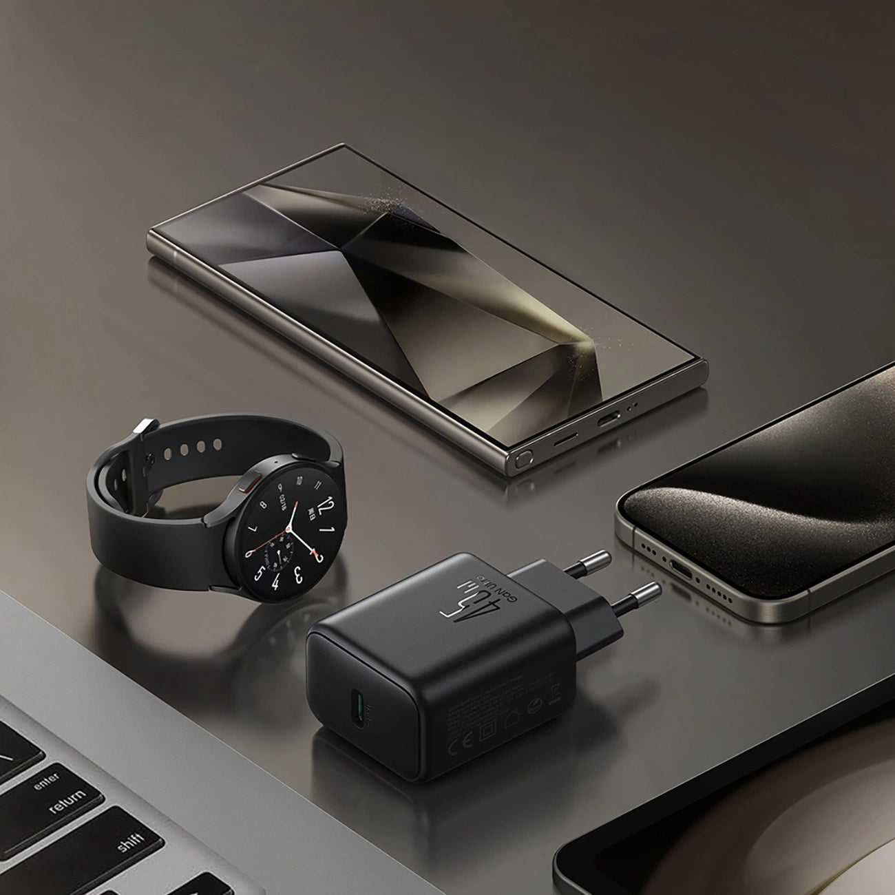 Joyroom JR-TCG13 -verkkolaturi, 45W, 3A, 1 x USB-C, Musta