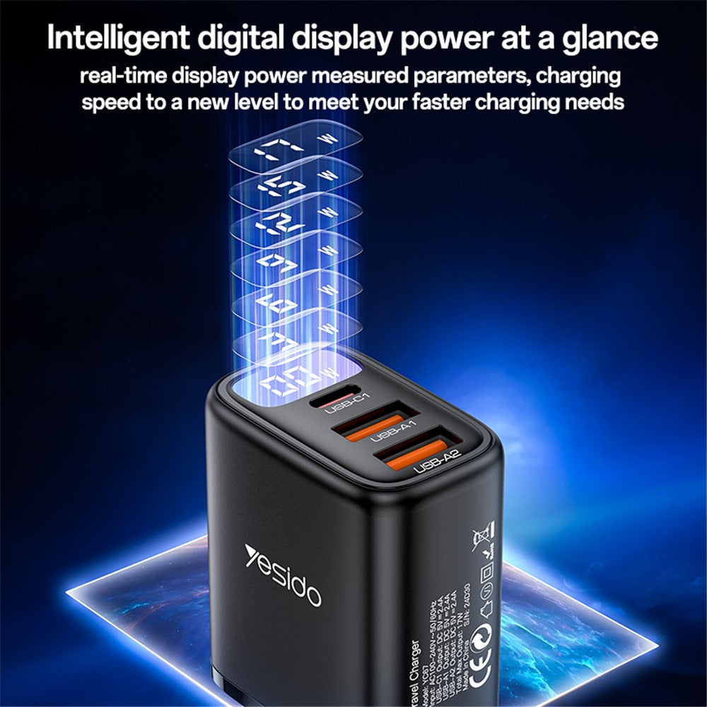 Yesido YC67 Display -verkkolaturi, 17W, 2.4A, 1 x USB-C - 2 x USB-A, Musta