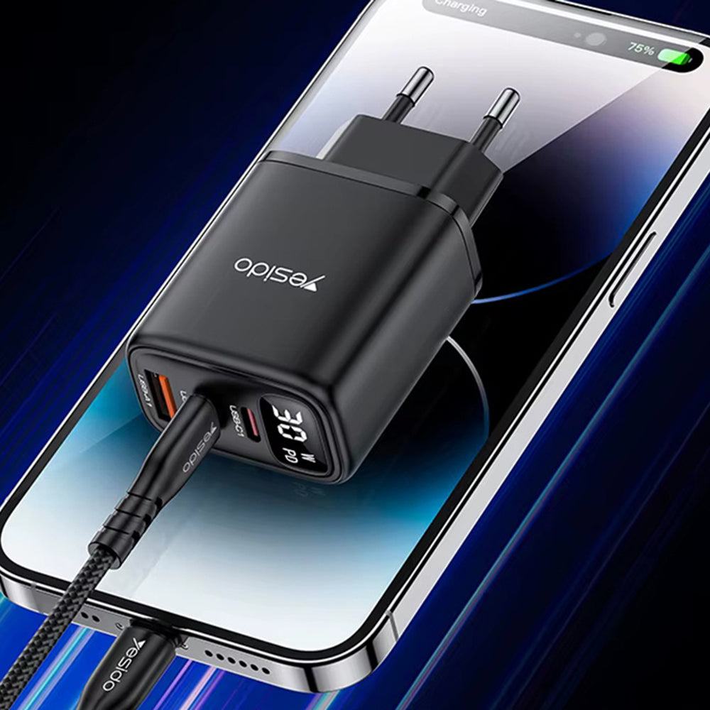 Yesido YC69 Display -verkkolaturi, 30W, 3A, 1 x USB-A - 2 x USB-C, Musta