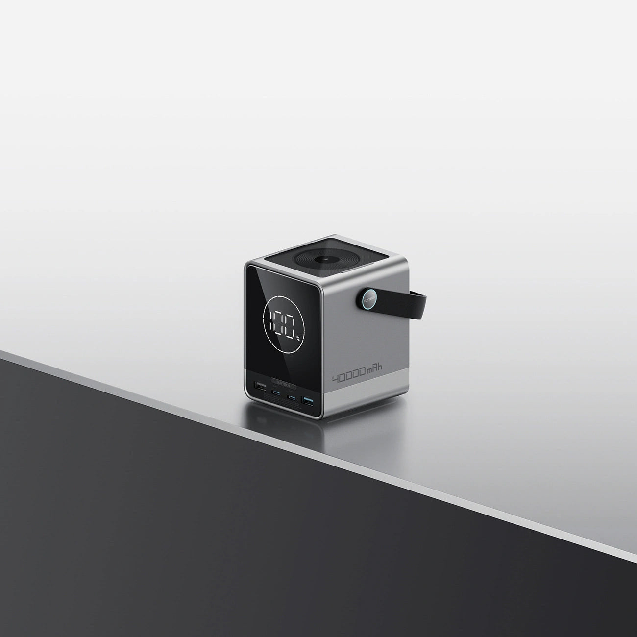 Cuktech Ulkoinen Akku, 40000mAh, 300W, QC + PD + FQI, 1 x QI - 2 x USB-A - 2 x USB-C, Musta