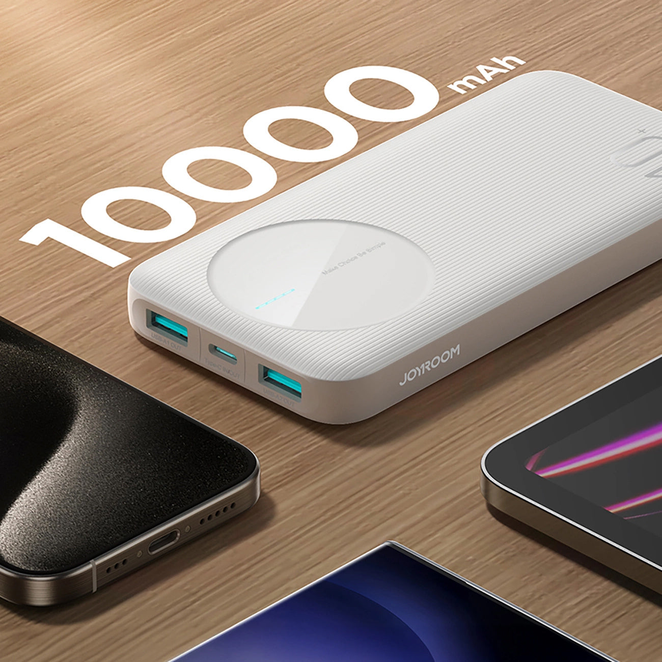 Ulkoinen akku Joyroom JR-PBF12, 10000mAh, 12W, 1 x USB-C - 2 x USB-A, Valkoinen