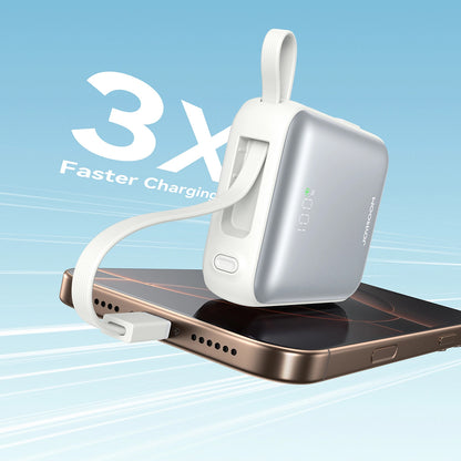 Ulkoinen akku Joyroom JR-PBF27, 10000mAh, 22.5W, PD, 1 x Lightning - 2 x USB-C, Valkoinen