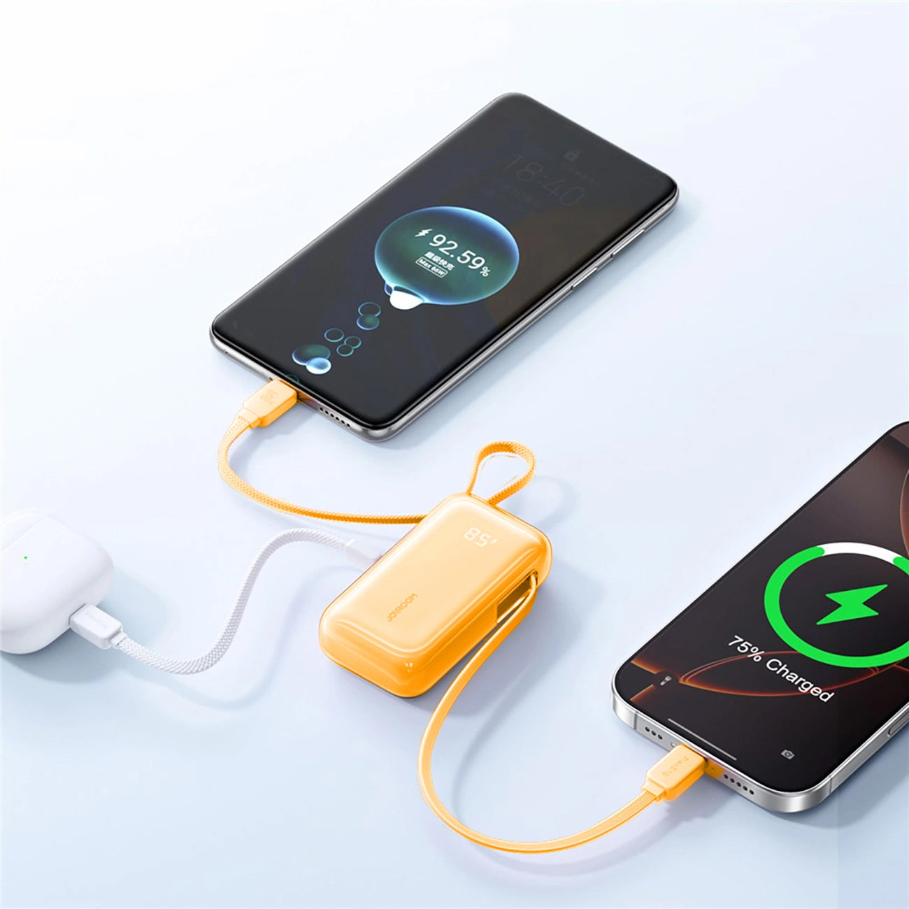 Joyroom JR-PR2L ulkoinen akku, 10000mAh, 35W, QC + PD, 1 x Lightning - 2 x USB-C, Oranssi