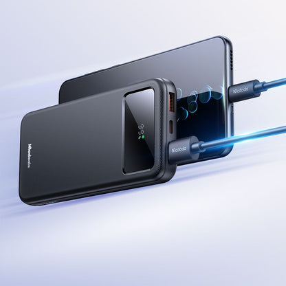 Ulkoinen akku McDodo MC-4220, 10000mAh, 22.5W, QC + PD, 2 x USB-A - 1 x USB-C, Musta
