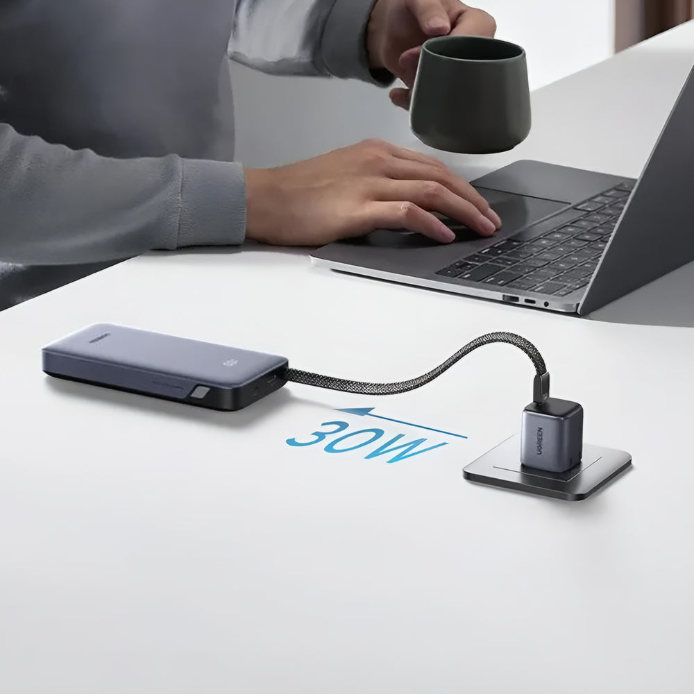 UGREEN PB528 (55985B) Ulkoinen Akku, 20000mAh, 30W, QC + PD, 1 x USB-A - 3 x USB-C, Harmaa