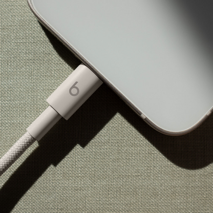 USB-C - Lightning Beats -data- ja latauskaapeli, 1.5m, Beige MDGL4ZM/A