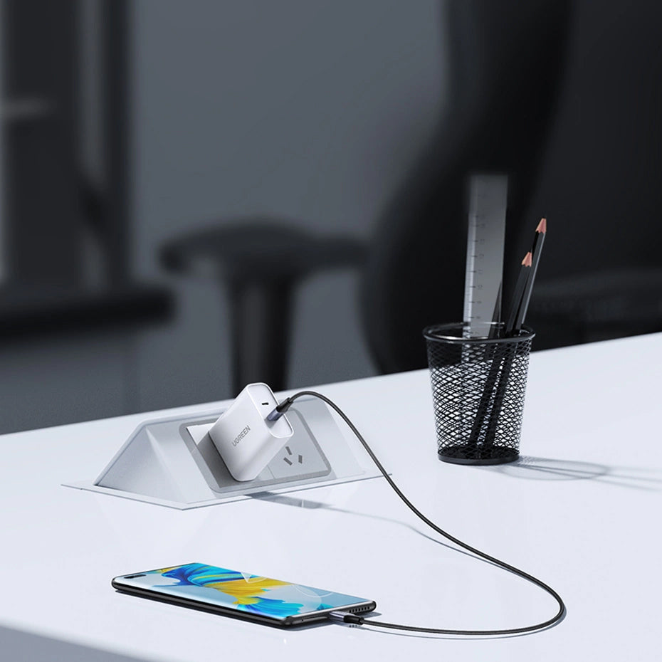 USB-C data- ja latauskaapeli - USB-C UGREEN US535, 240W, 2m, harmaa 