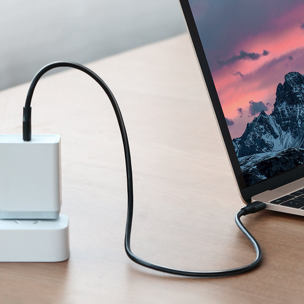 USB-C - USB-C UGREEN US286 Data- ja latauskaapeli, 60W, 1m, Musta