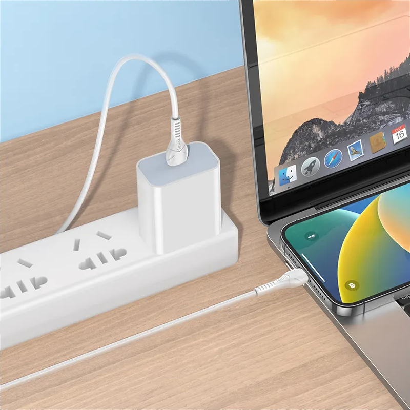 USB-C - Lightning HOCO X37 Data- ja Latauskaapeli, 27W, 1m, Valkoinen