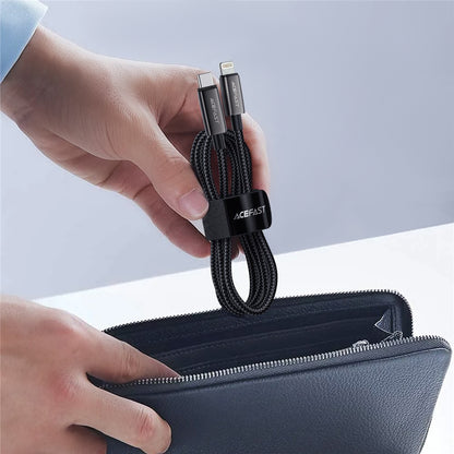 USB-C - Lightning Acefast C23-01 -data- ja latauskaapeli, 30W, 1.2m, Musta