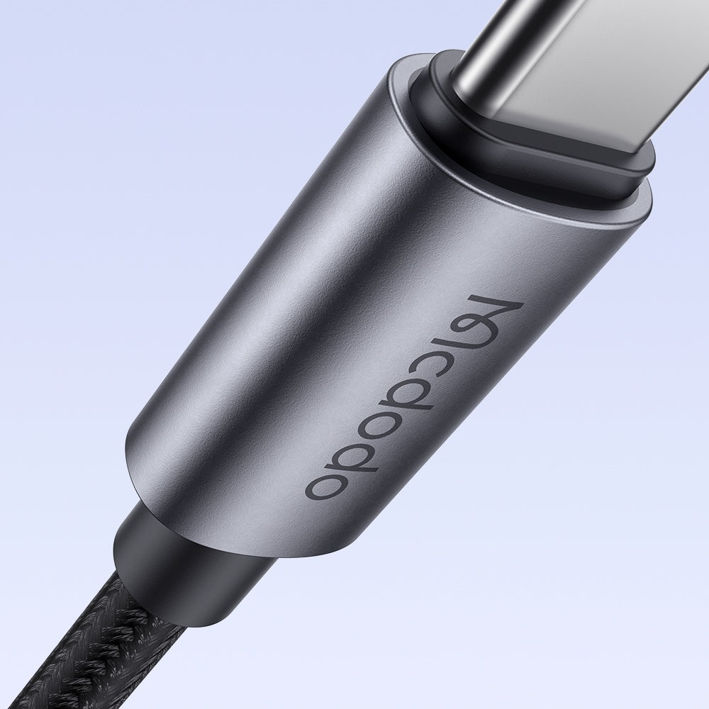 USB-C - Lightning McDodo CA-5710 -data- ja latauskaapeli, 36W, 1.2m, Musta