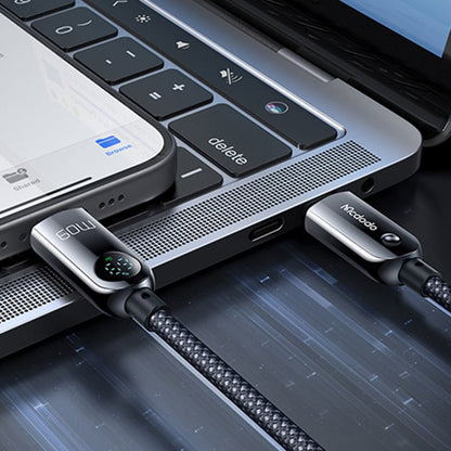 USB-C - USB-C McDodo CA-4780 Display -data- ja latauskaapeli, 60W, 1.2m, Musta
