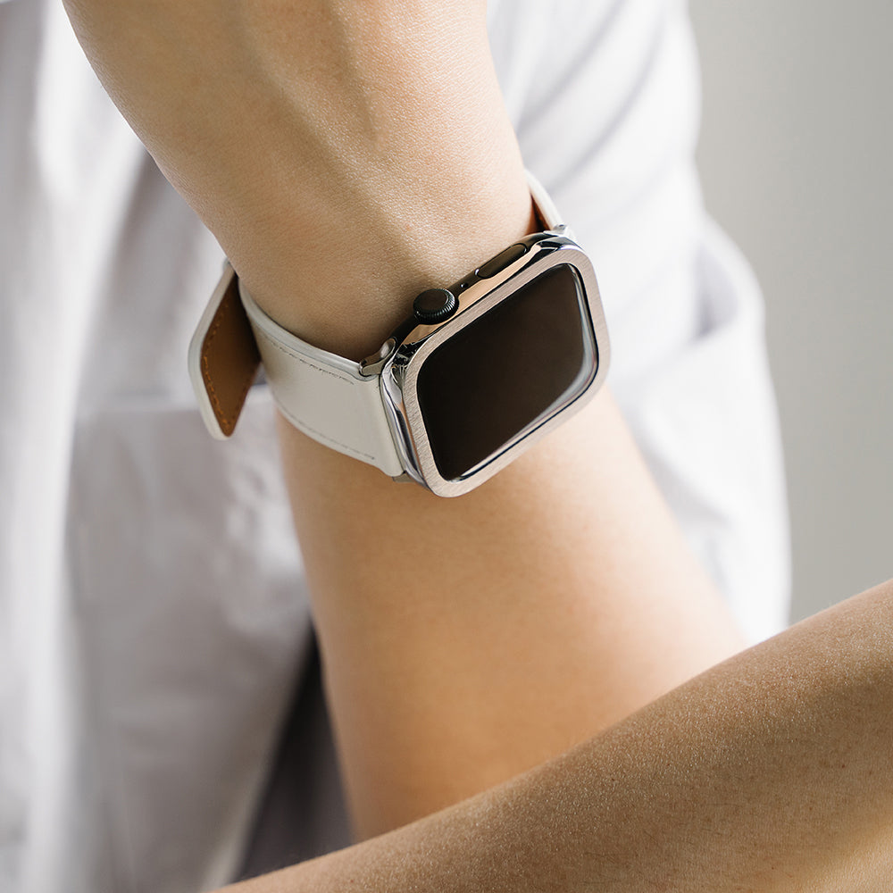 Ringke Leather One -ranneke Apple Watch 49mm / 46mm / 45mm / 44mm / 42mm -sarjalle, Musta