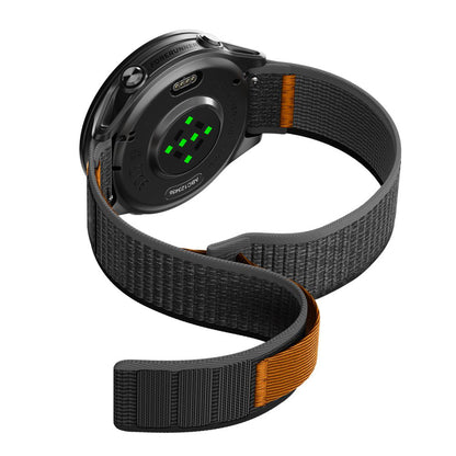Spigen Athlex Air 2 -ranneke Garmin Watch Venu / Forerunner -sarjalle, 22 mm, musta oranssi AMP11425