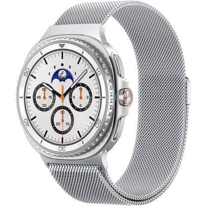 Spigen Metal Fit -ranneke Samsung Galaxy Watch9 / Watch8 / Watch8 Classic -sarjalle, hopea AMP10121