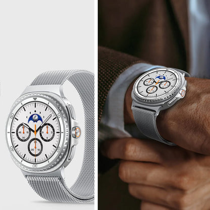 Spigen Metal Fit -ranneke Samsung Galaxy Watch9 / Watch8 / Watch8 Classic -sarjalle, hopea AMP10121