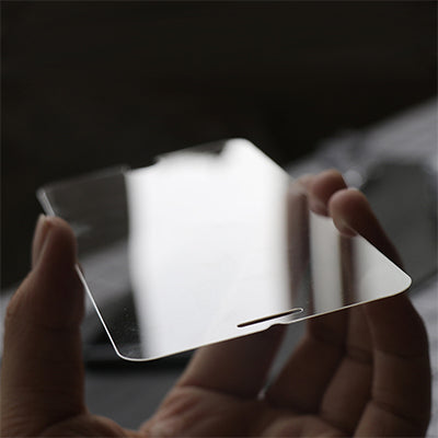 Lito Classic -näytönsuoja Apple iPhone 14 Prolle, karkaistu lasi, täysliimainen, 2.5D