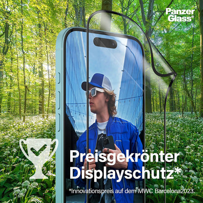 PanzerGlass Ultra-Wide Fit EyeCare -suojakalvo Apple iPhone 16 / 15 -puhelimille, Karkaistu lasi, Täysliima, Musta