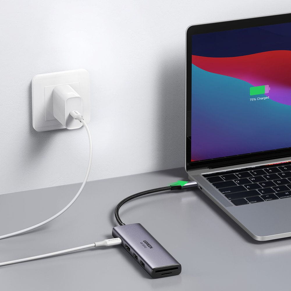 Hub USB-C UGREEN CM511 (60384), 2 x USB-A 3.0 - 1 x USB-C - 1 x HDMI - 1 x SD - 1 x microSD, Harmaa