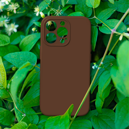 Kuori Apple iPhone 18 Pro / 17 Pro:lle, OEM, Silikoni, Ruskea