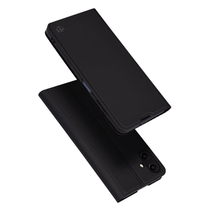 Kuori Samsung Galaxy A06 A065:lle, Techsuit, Magskin Book, Musta