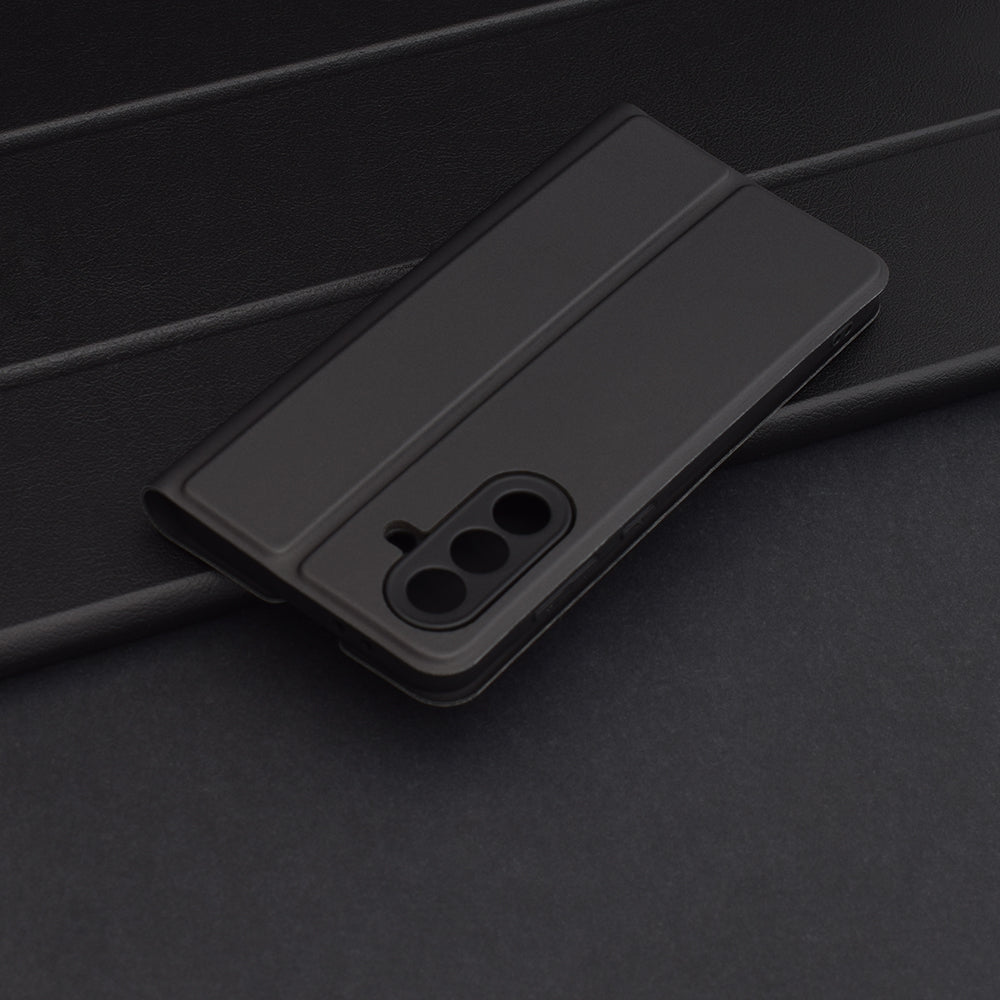 Kuori Samsung Galaxy A56 A566:lle, Techsuit, Magskin Book, Musta