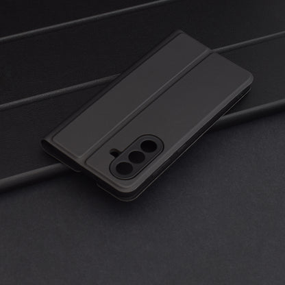 Kuori Samsung Galaxy A56 A566:lle, Techsuit, Magskin Book, Musta